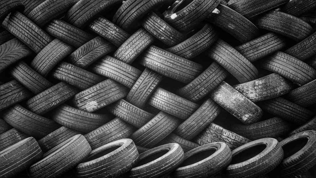 pile, desktop backgrounds, tires-1868894.jpg